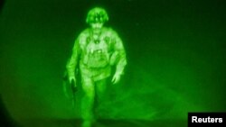 آخرین سرباز امریکایی که افغانستان را ترک کرد