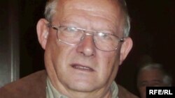 Adam Michnik: "Democracy does not just solve everything. Democracy offers freedom and basic civil rights. But democracy cannot decide who of us will be happy."