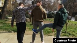 Генеричка фотографија - Врсничко насилство.