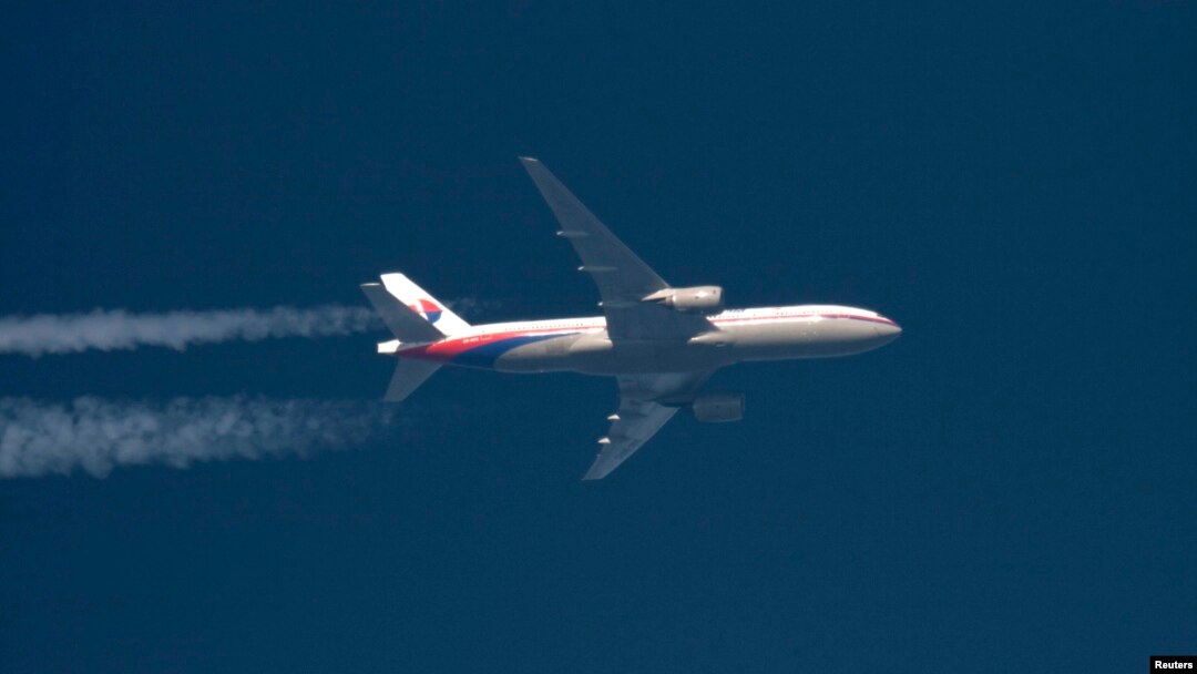 The tentative agreement for Iran Air to purchase Boeing aircraft is estimated to be worth as much as $25 billion. Boeing says that "any and all contracts with Iran's airlines will be contingent upon U.S. government approval."