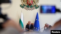 გემებზე შეტევის შესახებ 6 ოქტომბერს განაცხადა ბულგარეთის პრემიერ-მინისტრმა რუმენ რადევმა 