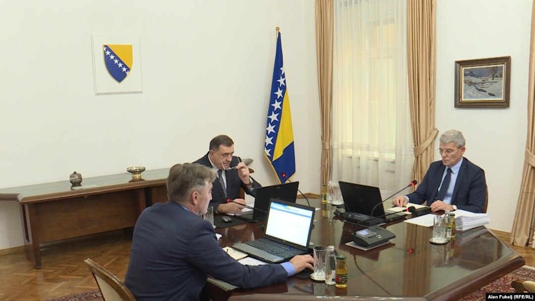 Željko Komšić, Milorad Dodik i Šefik Džaferović, članovi Predsjedništva BiH