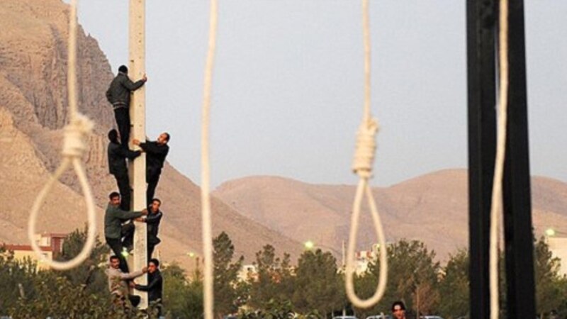 ايران کې پر اعدام د محکوم شويو زندانيانو کورنيو اعتراضونه کړي