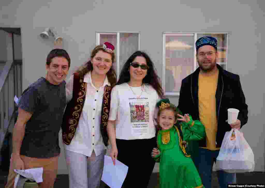 Сан-Франциско татарлары мәхәлләсе яшьләре