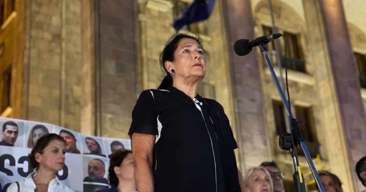 ზურაბიშვილის თქმით, „რეჟიმზე გამარჯვება არ მოვა არც არჩევნებში მონაწილებით, არც ბოიკოტით, არც შიმშილობით, მხოლოდ ერთობით“