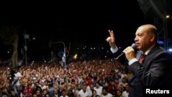 Выступление Эрдогана перед своими сторонниками