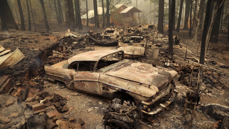 Bajden proglasio stanje prirodne katastrofe zbog požara