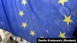 Zastava EU na jednoj od zgrada u centru Sarajeva