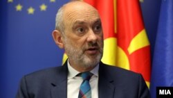 Eвроамбасадорот во Северна Македонија, Дејвид Гир