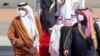 استقبال محمد بن سلمان از امیر قطر در پنجم ژانویه پیش از نشست سران شورای همکاری خلیج فارس در عربستان سعودی