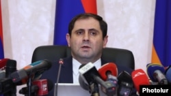 Armenia - Defense Minister Suren Papikian speaks during a press conference in Yerevan, January 15, 2025.