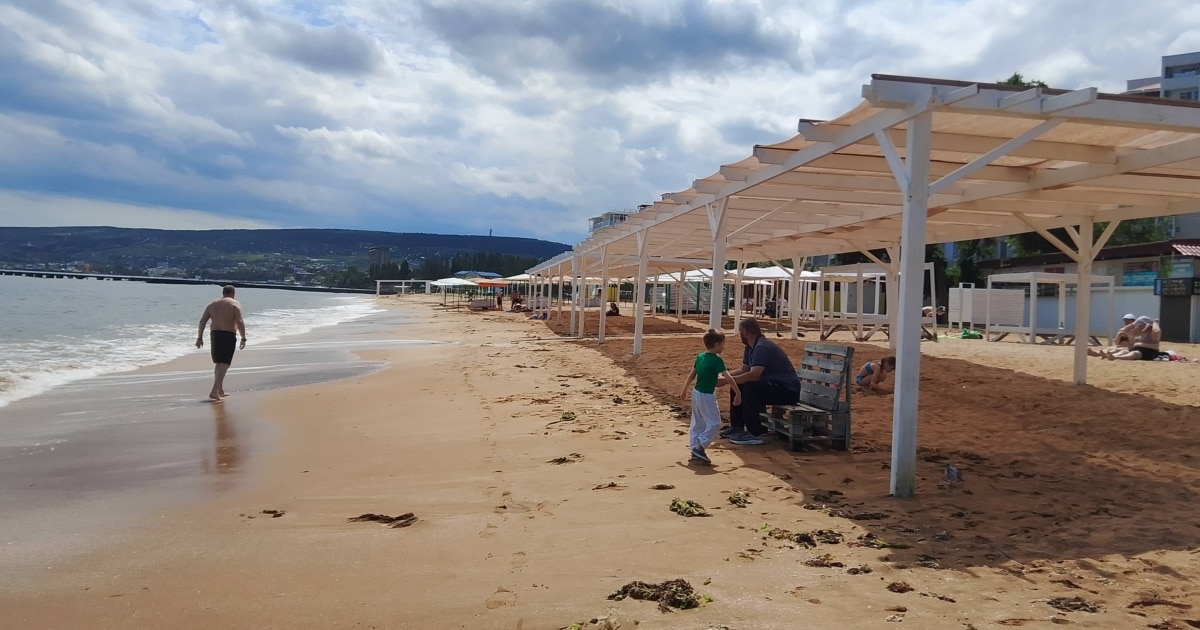 No Gas, No Lights, No Comms, No Tourists: Ukraine’s Crimea Blockade Starts To Bite