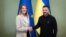 Presidenti ukrainas, Volodymyr Zelensky, dhe presidentja e Parlamentit Evropian, Roberta Metsola, në Kiev, 17 shtator.
