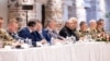 Стамбұлдағы келіссөзде отырған Украина делегациясы. 16 мамыр 2025 жыл.