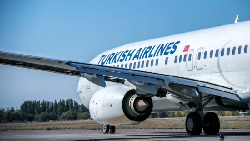Турция и Узбекистан приостановили полеты в Казахстан