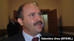 Valeriu Lazăr