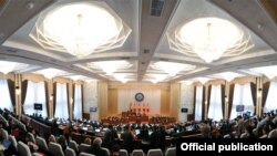 Парламент Кыргызстана. Фото из архива