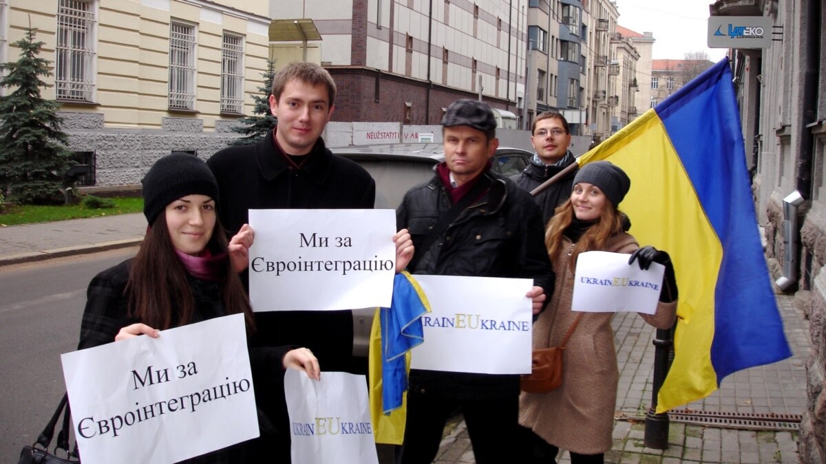В Вильнюсе открывается саммит "Восточного партнерства" ЕС