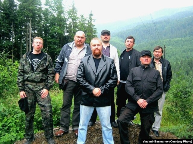 Встреча соратников в Закарпатье, 2014. Владимир Басманов, Дмитрий Демушкин, Александр Белов и другие. Фото из архива Владимира Басманова