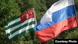 Под закон о пропаганде сепаратизма могут попасть дискуссии о независимости Абхазии и Южной Осетии