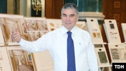 Gurbanguly Berdimuhamedow tqze taslamalary tassyklavar. Arhiw suraty