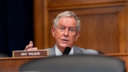 Wilson: Srbiji ne treba Trumpova dozvola da se reši ruskog udela u NIS-u