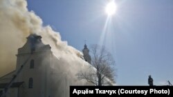 Пажар у касьцёле Маці Божай Будслаўскай і яго наступствы. ФОТА