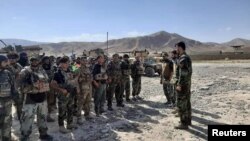 Военнослужащие правительственных войск Афганистана намерены освободить захваченные талибами уезды на севере страны