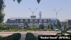 Duşenbäniň halkara howa menzili