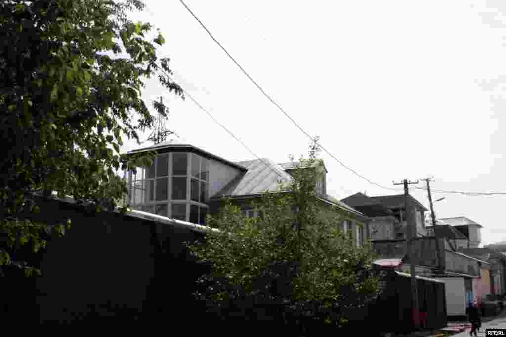 Бомпӯшиҳои рангини Душанбе #79