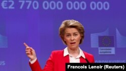 Belgium -- European Commission President Ursula von der Leyen holds a news conference detailing EU efforts to limit economic impact of the coronavirus outbreak, Brussels, April 2, 2020. 