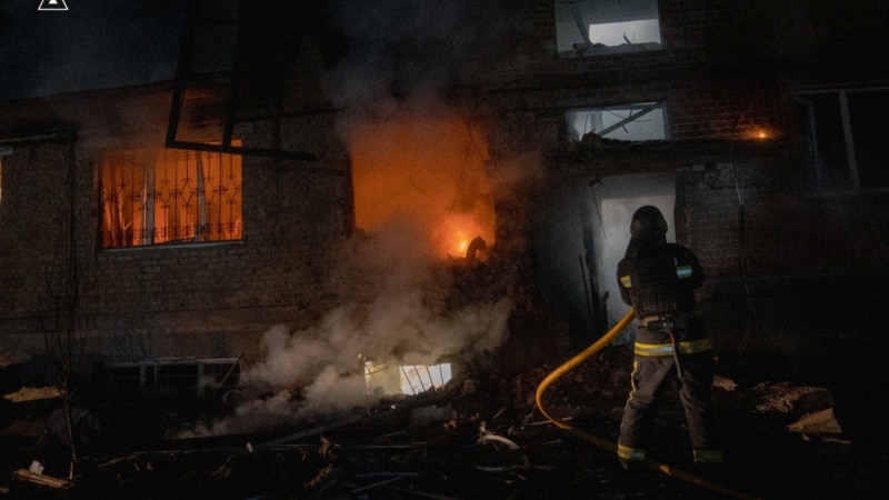 Украина мен Ресей бір-бірін 