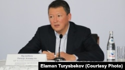 Тимур Кулибаев на пресс-конференции Национального олимпийского комитета, который он возглавляет.