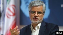 محمود صادقی