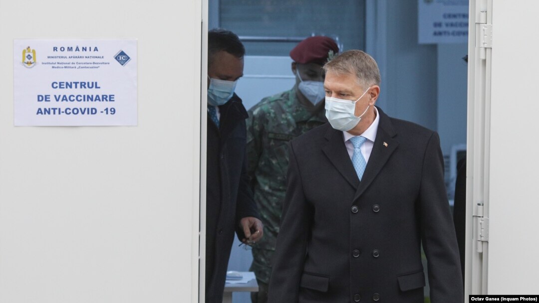 Romania - Klaus Iohannis la centrul de vaccinare anti-Covid-19