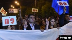 Armenia -- An opposition rally against constitutional reforms in Gyumri, 25Sep2015