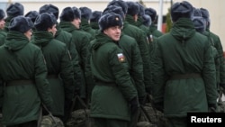 Призовні заходи триватимуть протягом усього року, а відправлятимуть до місць проходження військової служби, як і раніше, двічі на рік 