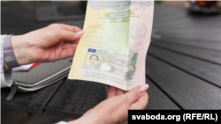 Літоўская віза на аркушы паперы замест пашпарту