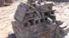 Севастопольцы строят миниатюры из заброшенной плитки в парке Победы (видео)