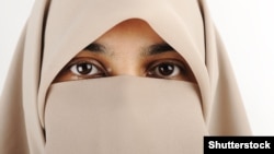 There has recently been a small rise in the number of women wearing the niqab in Bulgaria. (file photo)