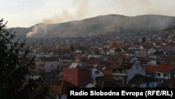 Илустративна фотографија - Загаден воздух во Битола. Според податоците на Евростат од 2018 година, Македонија е на трето место во Европа според бројот на население кое не може да го задржи домот соодветно загреан според статусот на сиромаштија.