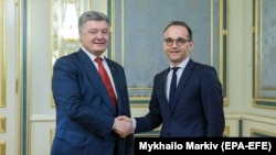 Голова МЗС Німеччини Гайко Маас під час зустрічі з президентом України Петром Порошенком у Києві, 31 травня 2018 року