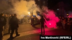 ოპოზიციის მომხრეები გამარჯვებას ზეიმობენ. ბელგრადი, 25 ოქტომბერი, 2026.