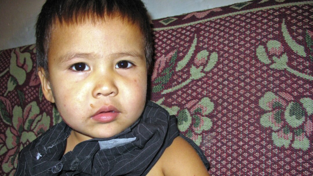 Зәр шығарумен онлайн порно