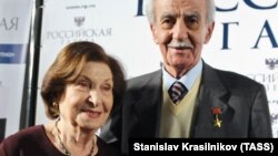 Goar Vartanian with her husband in Moscow in December 2010.
