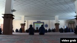 Проповедь в мечети Бишкека. Иллюстративное фото.