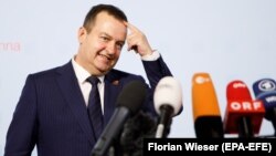 Српскиот министер за надворешни работи, Ивица Дачиќ