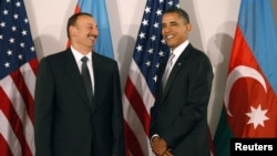 Arxiv fotosu: ABŞ prezidenti Barack Obama (sağda) Nyu-Yorkda həmkarı İlham Əliyevlə görüşür. 24 sentyabr 2010