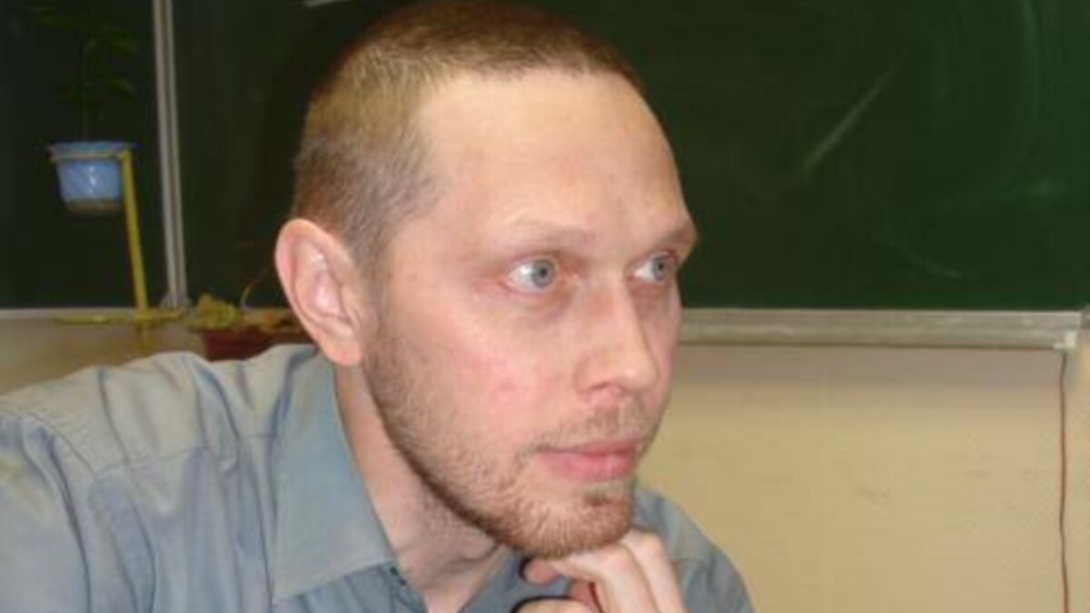 В Чувашии активист "Артподготовки" Вячеслав Рыбаков получил арест на 15 ...