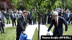 Predsednici Srbije i Azerbejdžana na otvaranju Tašmajdanskog parka, Beograd, 2011.